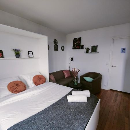 Studio Neuilly Seine - Champs Elysees - La Defense Daire Dış mekan fotoğraf